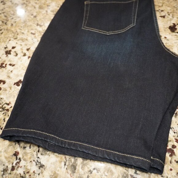 Lane Bryant Flex Magic Waistband Mid-Rise Bermuda Shorts -Size 20 - Picture 3 of 3